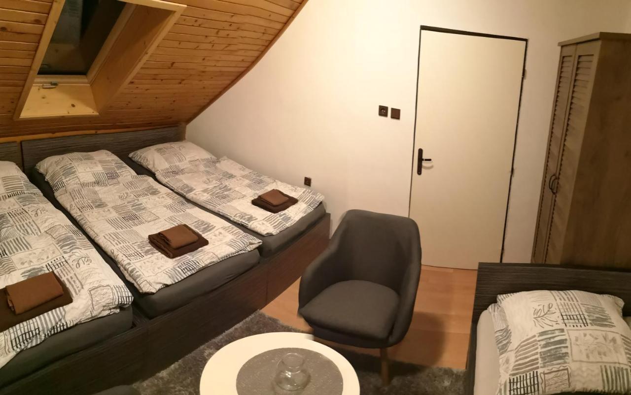 Penzion Zazrifka Zázrivá Buitenkant foto
